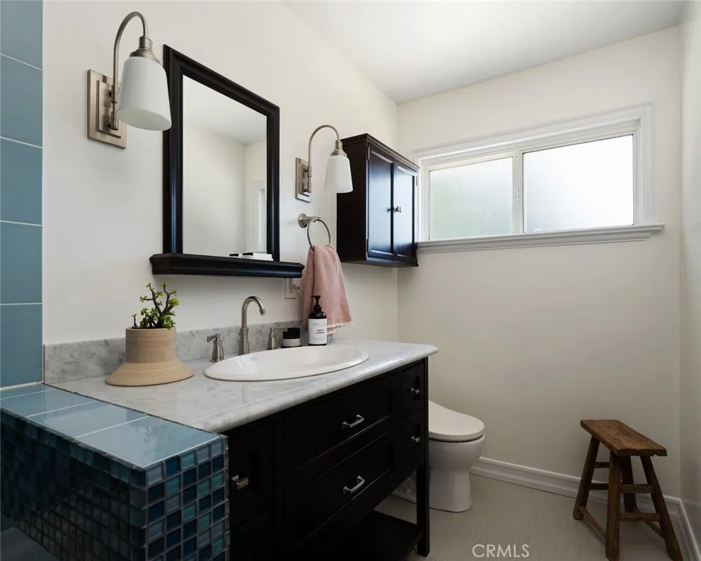 1572 Indus Street, Newport Beach, California 92660 home-pic-18