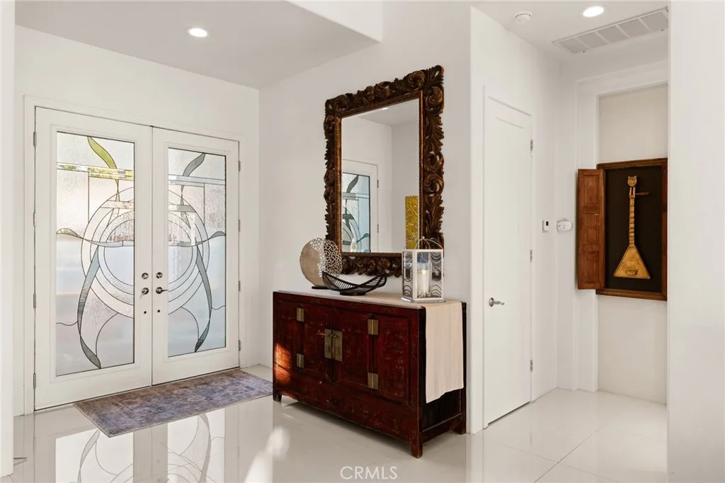 47410 Via Cordova, La Quinta, California 92253 home-pic-11