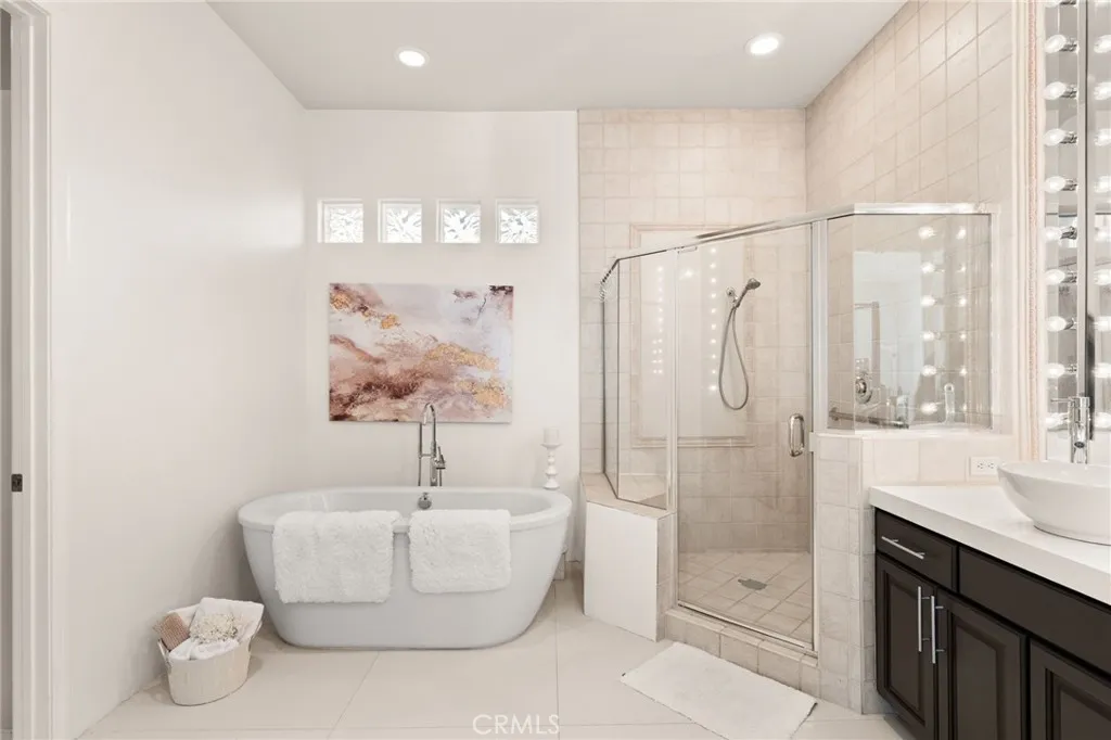 47410 Via Cordova, La Quinta, California 92253 home-pic-29