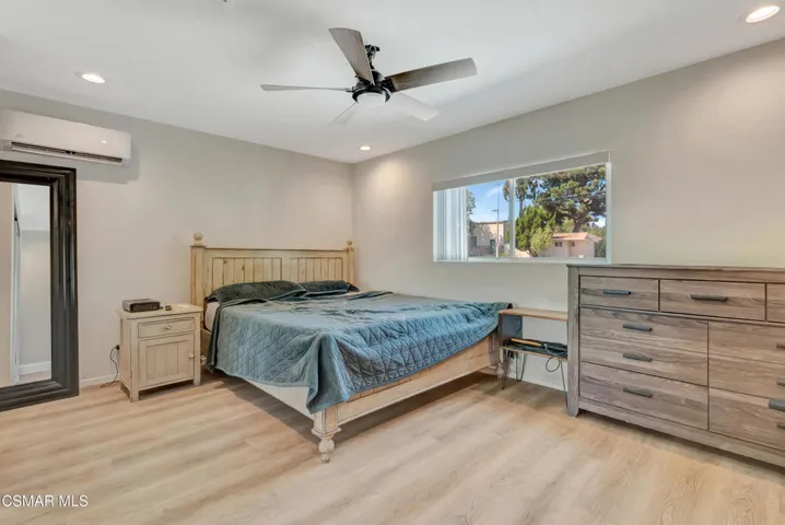 7322 Lindley Ave-30