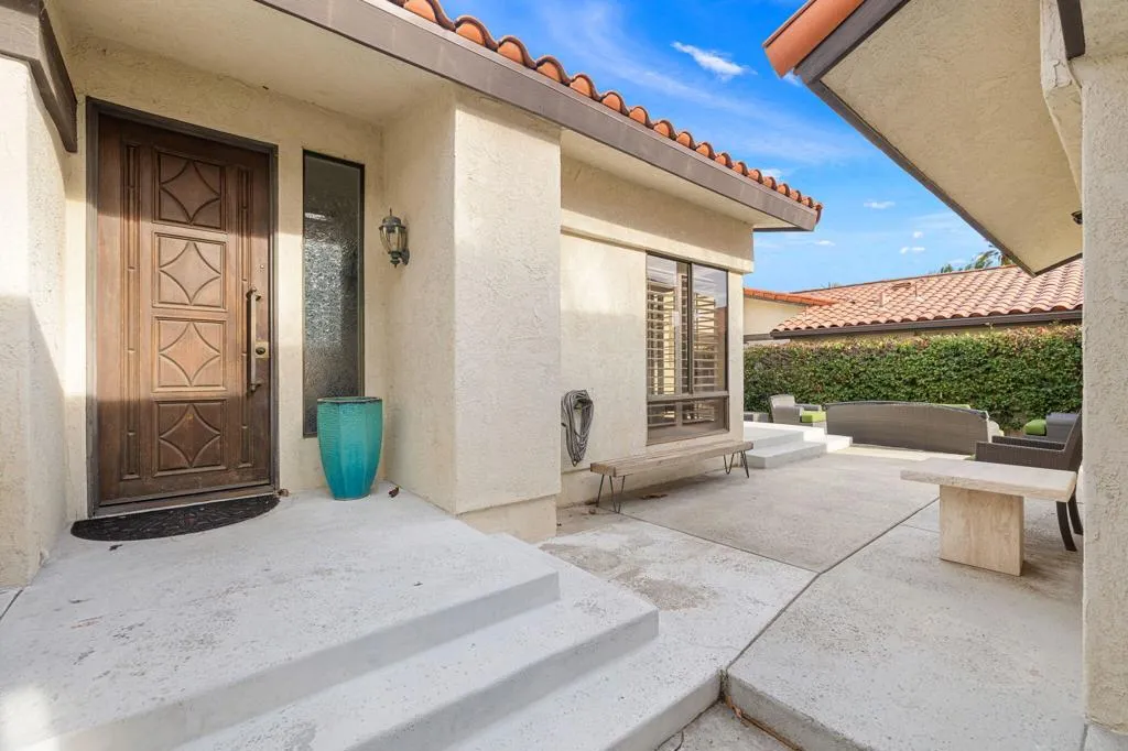 44145 Tahoe Circle, Indian Wells, California 92210 home-pic-3
