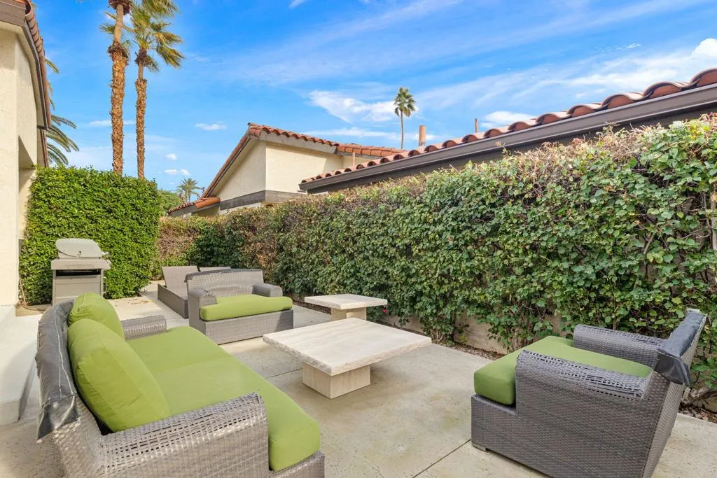 44145 Tahoe Circle, Indian Wells, California 92210 home-pic-8
