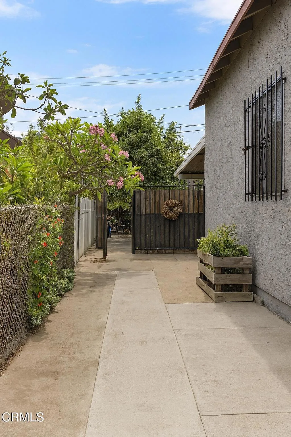 1954 E 112th Street, Los Angeles, California 90059 home-pic-4