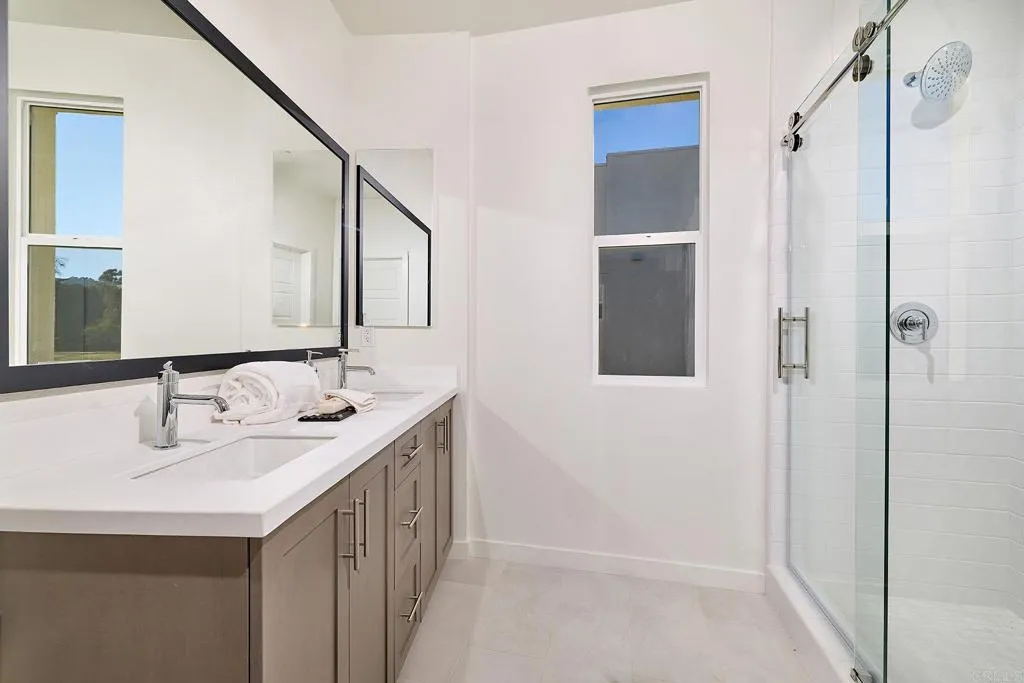 13922 Boyden Way, Mira Mesa, California 92126 home-pic-16