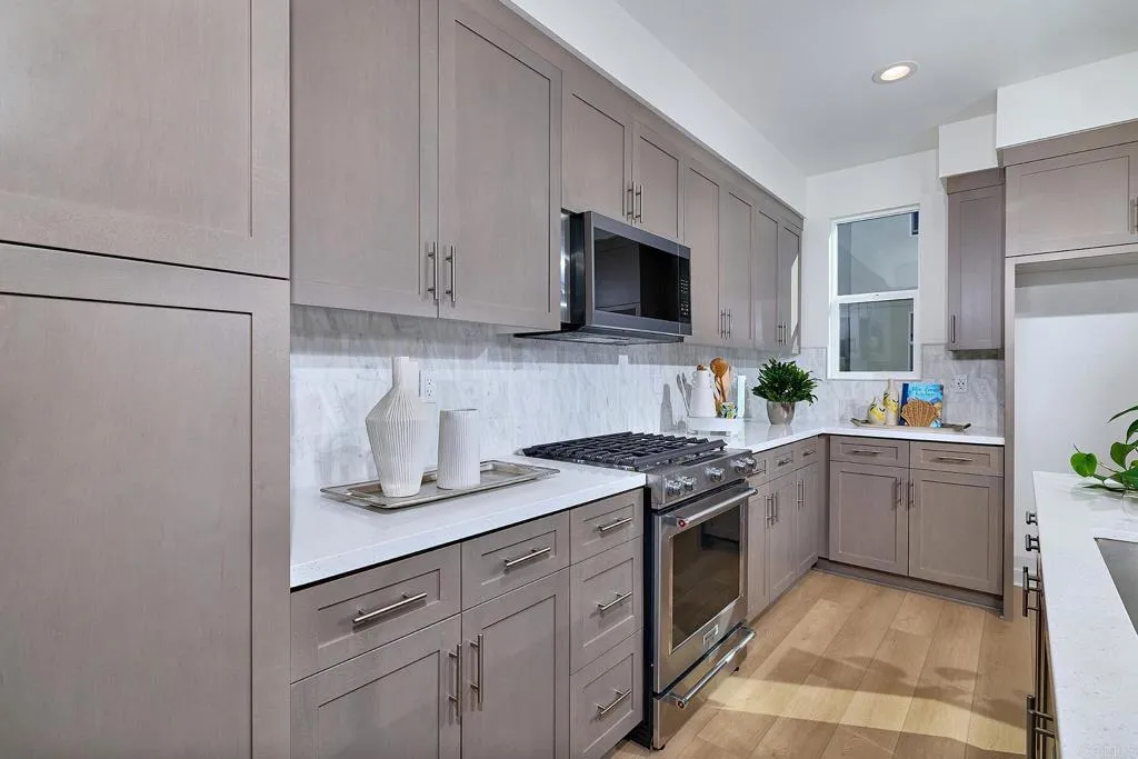 13922 Boyden Way, Mira Mesa, California 92126 home-pic-6