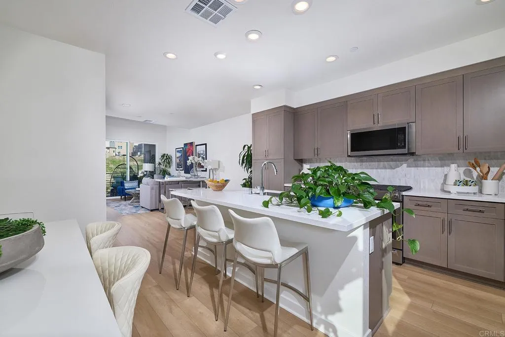 13922 Boyden Way, Mira Mesa, California 92126 home-pic-3