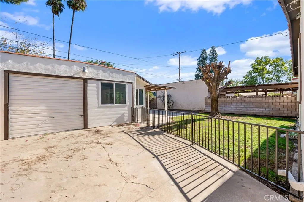 3335 N Mayfield, San Bernardino, California 92405 home-pic-34