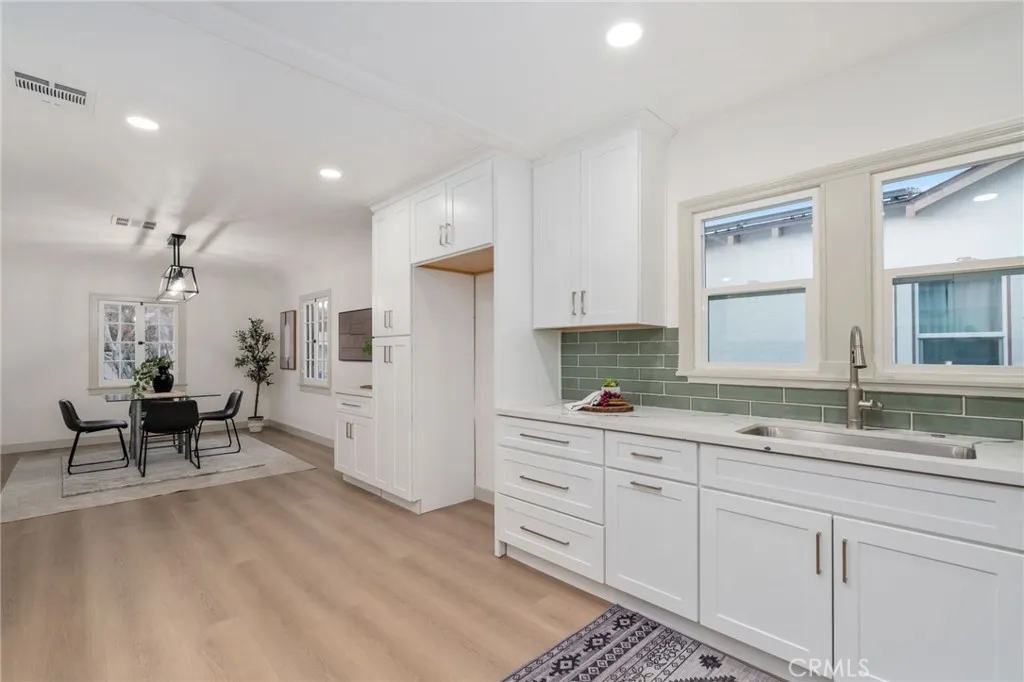 3335 N Mayfield, San Bernardino, California 92405 home-pic-11