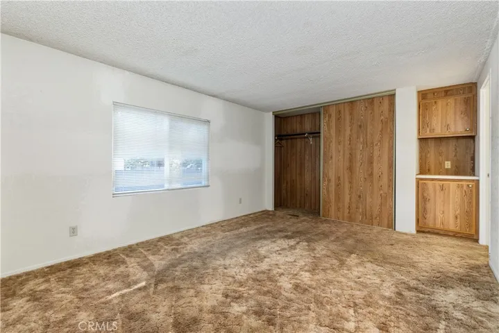 Primary bedroom / Floor to ceiling closet