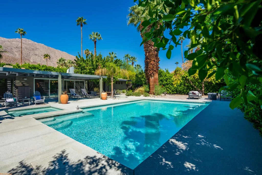 1450 S Via Soledad, Palm Springs, California 92264 home-pic-26