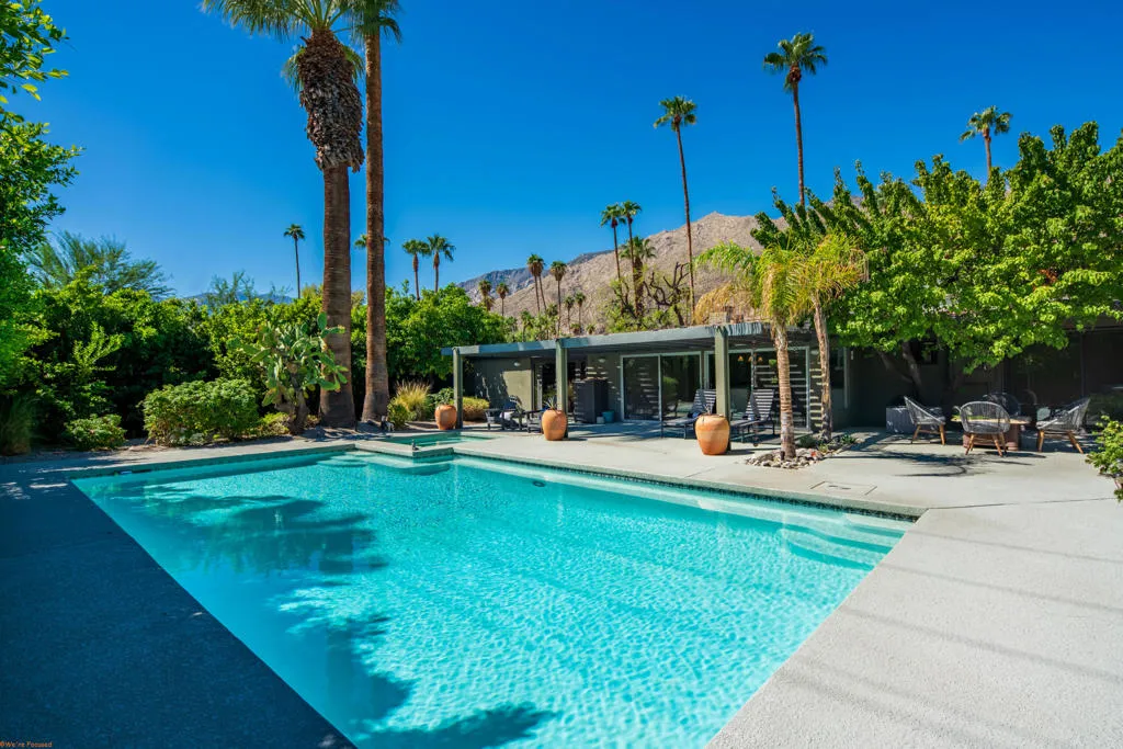 1450 S Via Soledad, Palm Springs, California 92264 home-pic-1