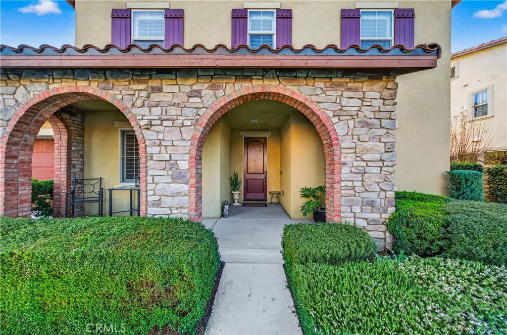 32585 Presidio Hills, Winchester, California 92596 home-pic-2