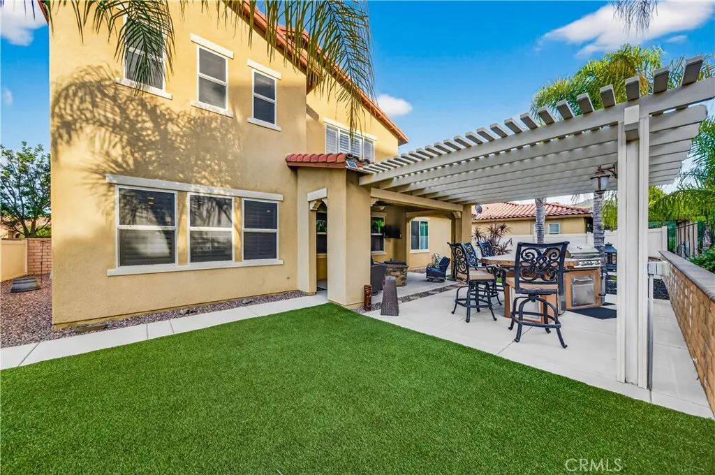 32585 Presidio Hills, Winchester, California 92596 home-pic-26