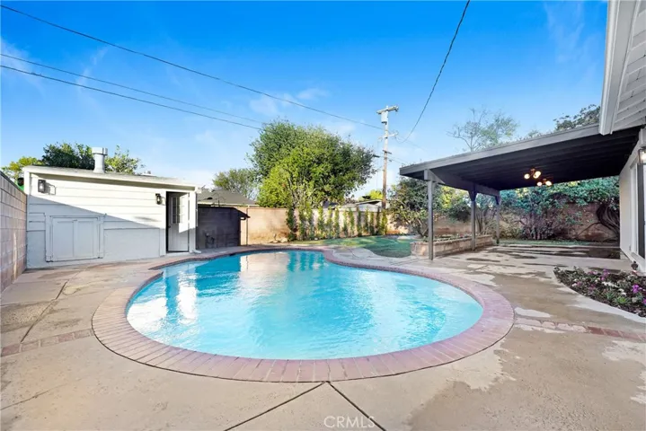 Sparkling Pool