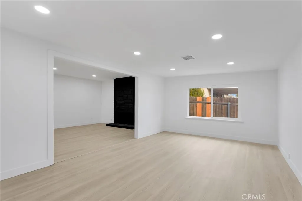 1844 Alston Avenue, Colton, California 92324 home-pic-8