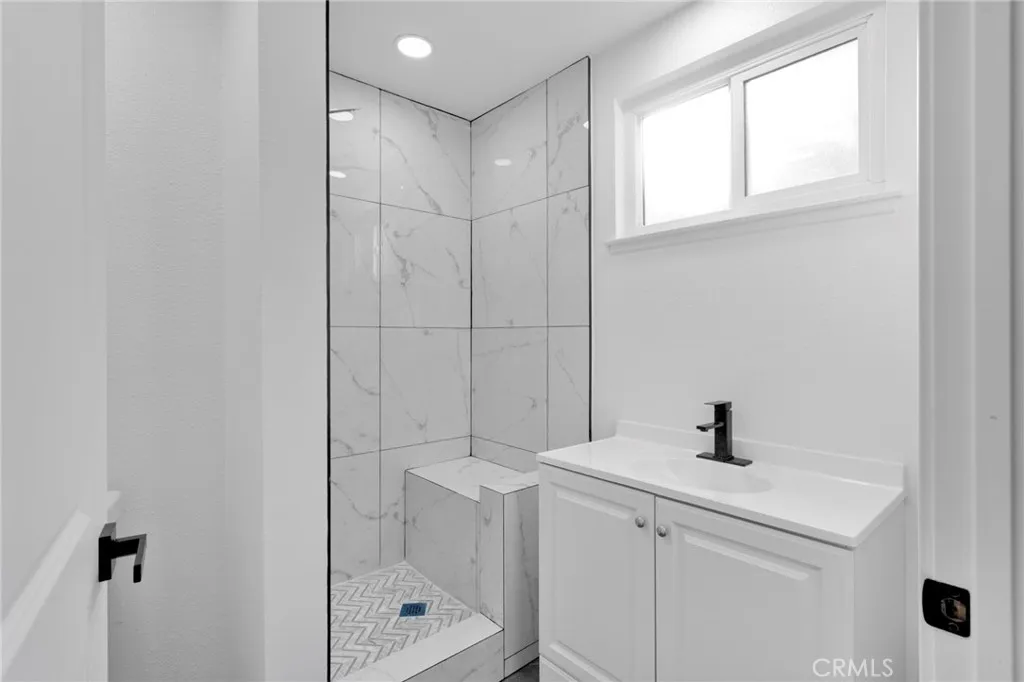 1844 Alston Avenue, Colton, California 92324 home-pic-13