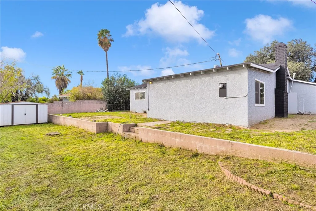 1844 Alston Avenue, Colton, California 92324 home-pic-16