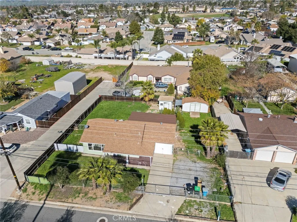 340 W Avenue L, Calimesa, California 92320 home-pic-29