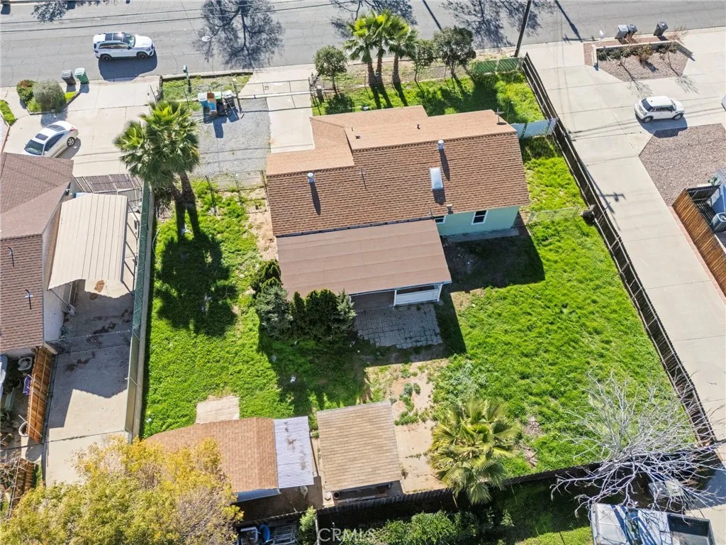 340 W Avenue L, Calimesa, California 92320 home-pic-35