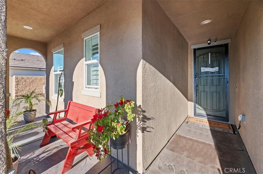 32476 Wild West Court, Winchester, California 92596 home-pic-4
