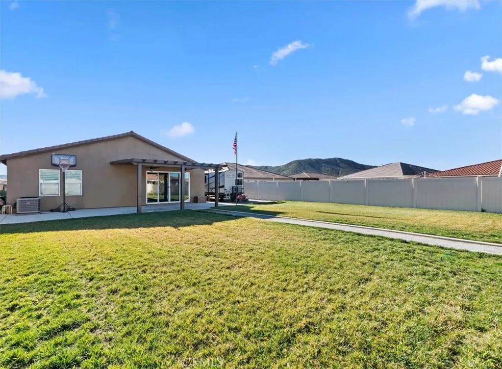 32476 Wild West Court, Winchester, California 92596 home-pic-28