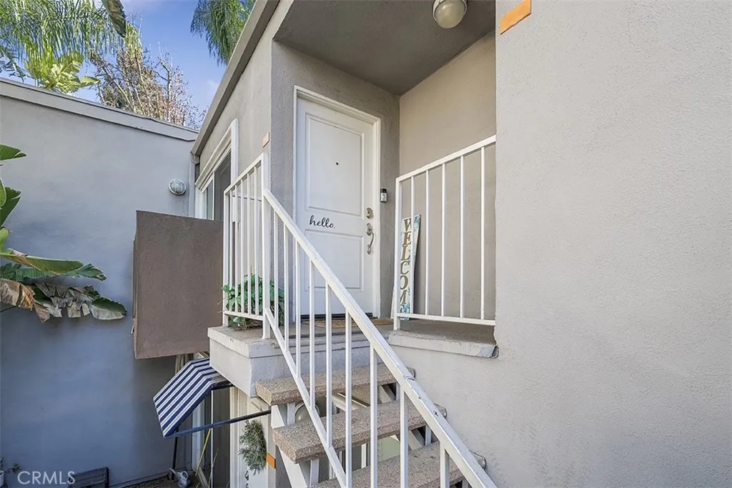 355 N Maple Street 245, Burbank, California 91505 home-pic-21