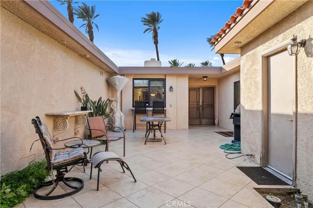 68 La Ronda, Rancho Mirage, California 92270 home-pic-23
