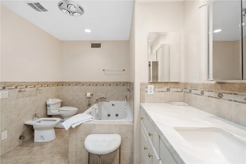 68 La Ronda, Rancho Mirage, California 92270 home-pic-15