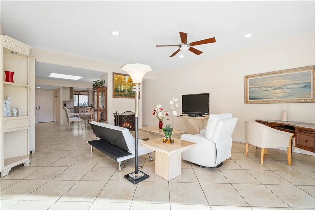 68 La Ronda, Rancho Mirage, California 92270 home-pic-1