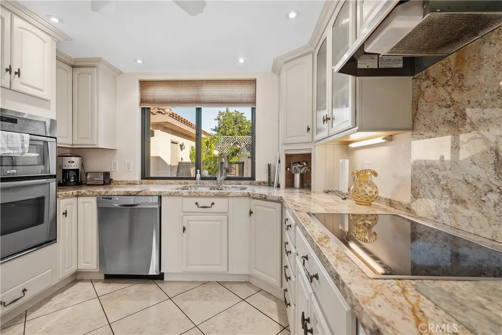 68 La Ronda, Rancho Mirage, California 92270 home-pic-9