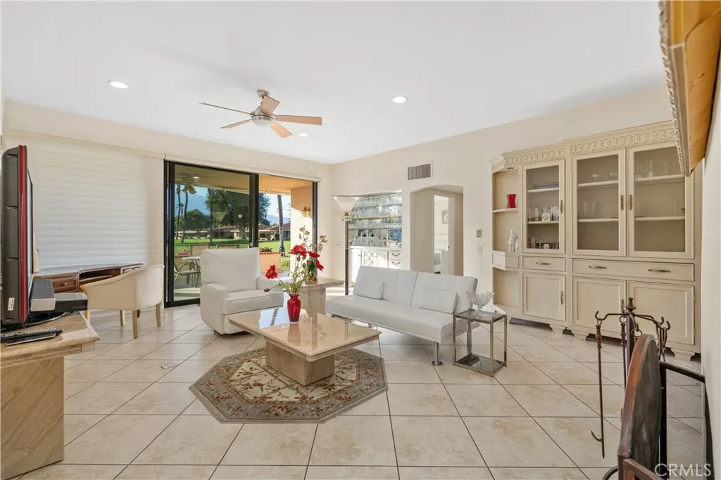 68 La Ronda, Rancho Mirage, California 92270 home-pic-4