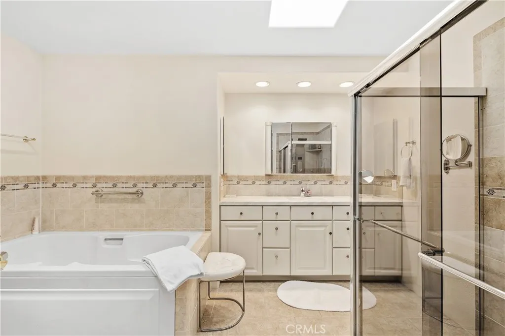 68 La Ronda, Rancho Mirage, California 92270 home-pic-14