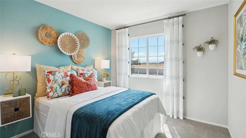 31104 Southern Oak Drive, Winchester, California 92596 home-pic-8