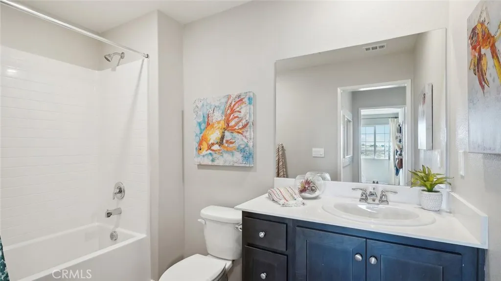31104 Southern Oak Drive, Winchester, California 92596 home-pic-9