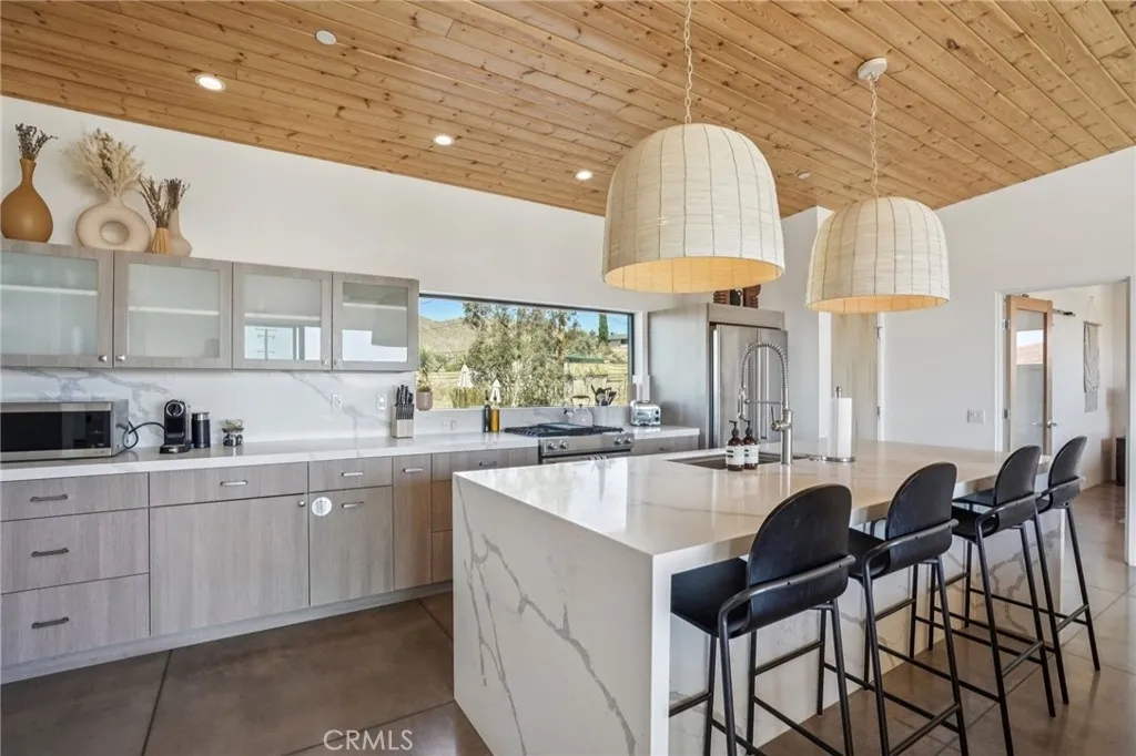 59080 Nelson Ave, Yucca Valley, California 92284 home-pic-16
