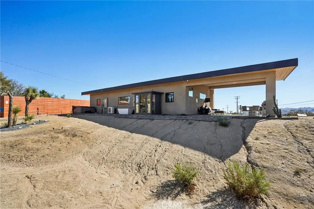 59080 Nelson Ave, Yucca Valley, California 92284 home-pic-42