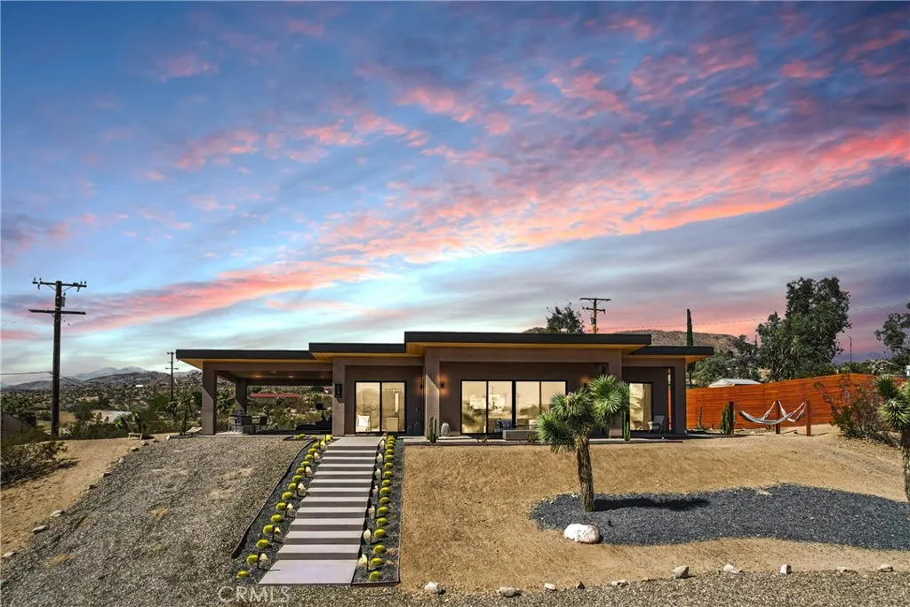 59080 Nelson Ave, Yucca Valley, California 92284 home-pic-32