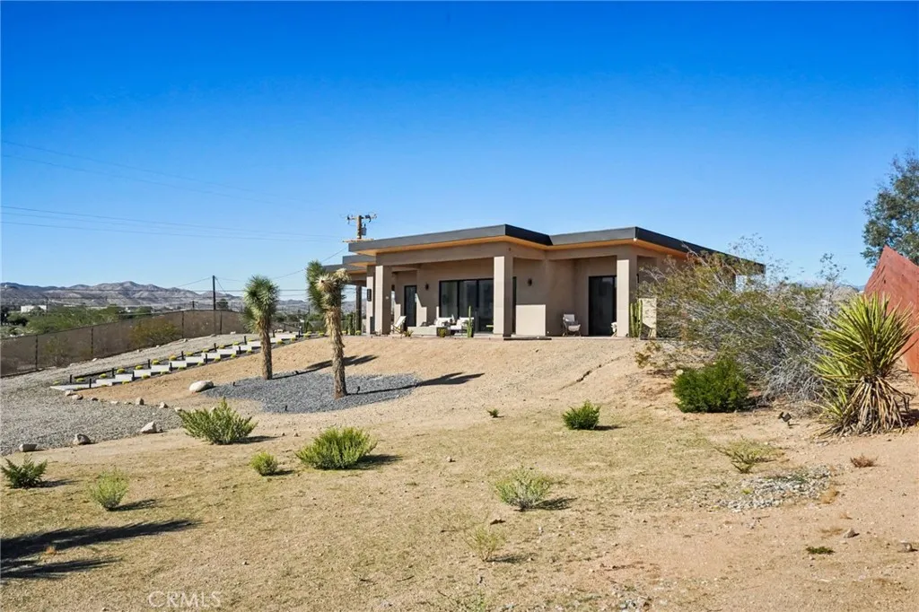 59080 Nelson Ave, Yucca Valley, California 92284 home-pic-66