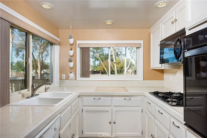 23801 Birch Lane, Mission Viejo, California 92691