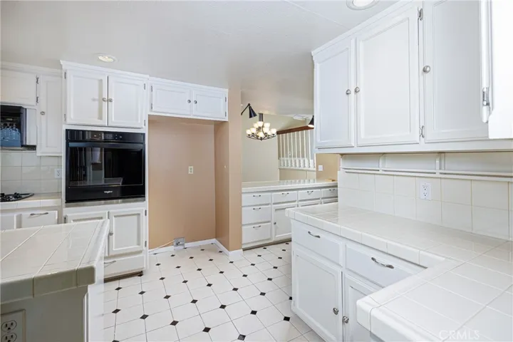 23801 Birch Lane, Mission Viejo, California 92691