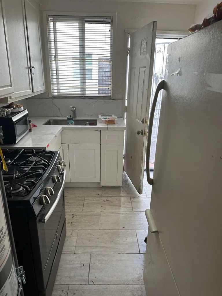 5659 Telegraph Ave, Oakland, California 94609 home-pic-26