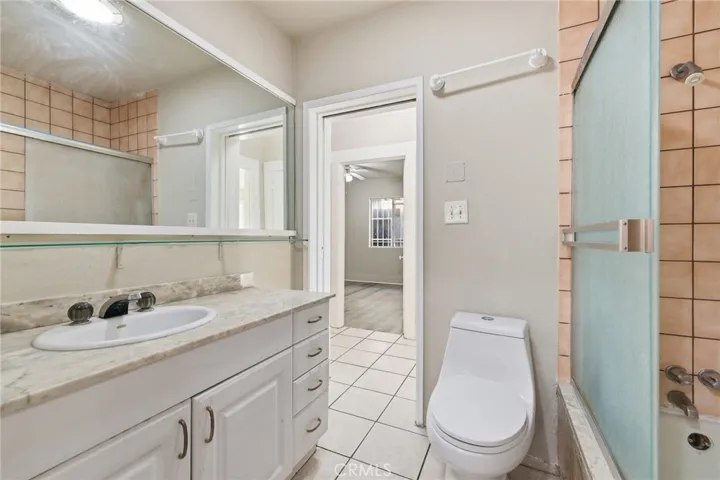 Main House Bathroom