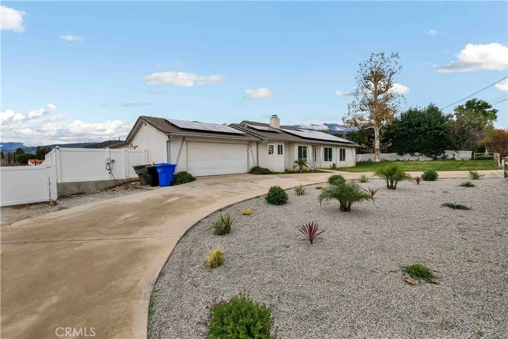 35716 Wildwood Canyon, Yucaipa, California 92399 home-pic-4