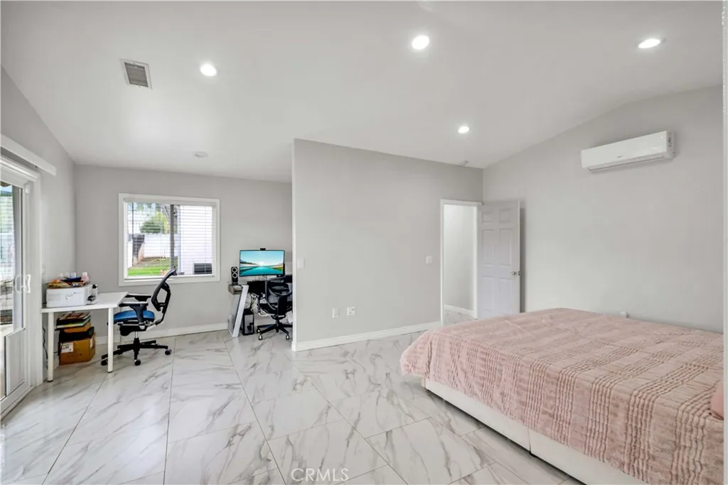 35716 Wildwood Canyon, Yucaipa, California 92399 home-pic-19