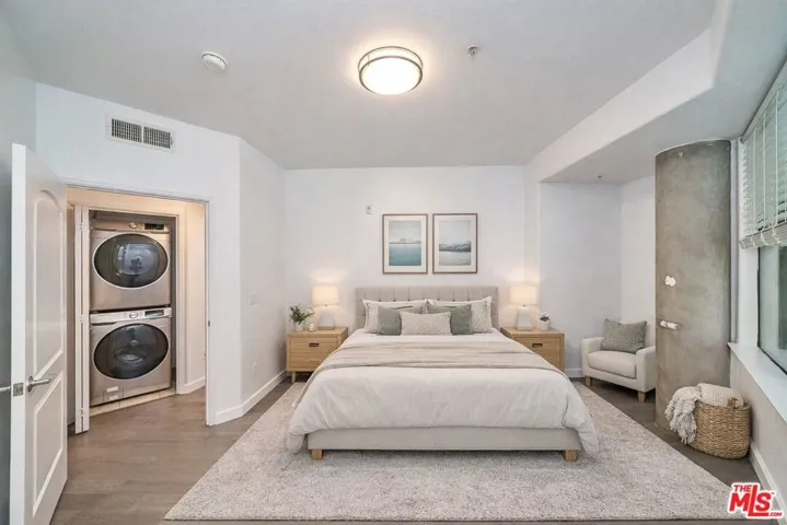 Virtual Staging Bedroom