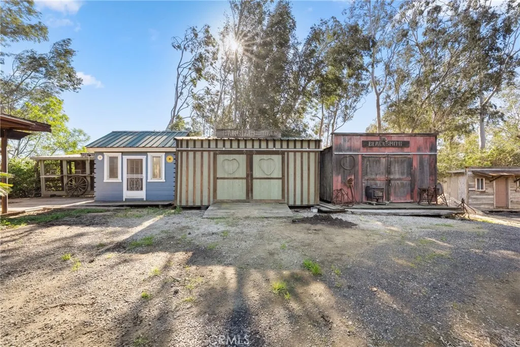 6091 Appaloosa Avenue, Jurupa Valley, California 92509 home-pic-9