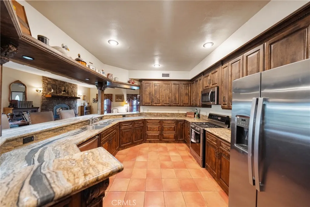 6091 Appaloosa Avenue, Jurupa Valley, California 92509 home-pic-34