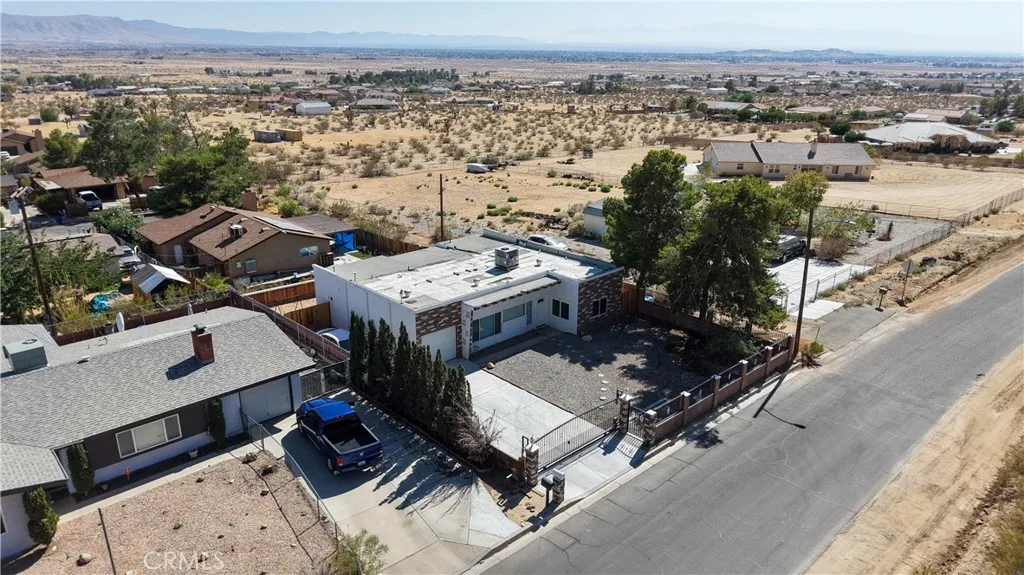 23859 South Road, Apple Valley, California 92307 home-pic-33