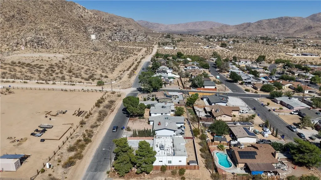 23859 South Road, Apple Valley, California 92307 home-pic-28