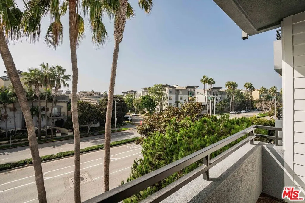 7100 Playa Vista Drive 404, Playa Vista, California 90094 home-pic-25